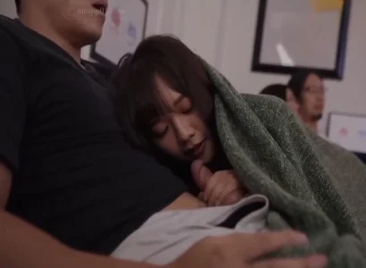 Em họ dễ thương khiến tôi khao khát